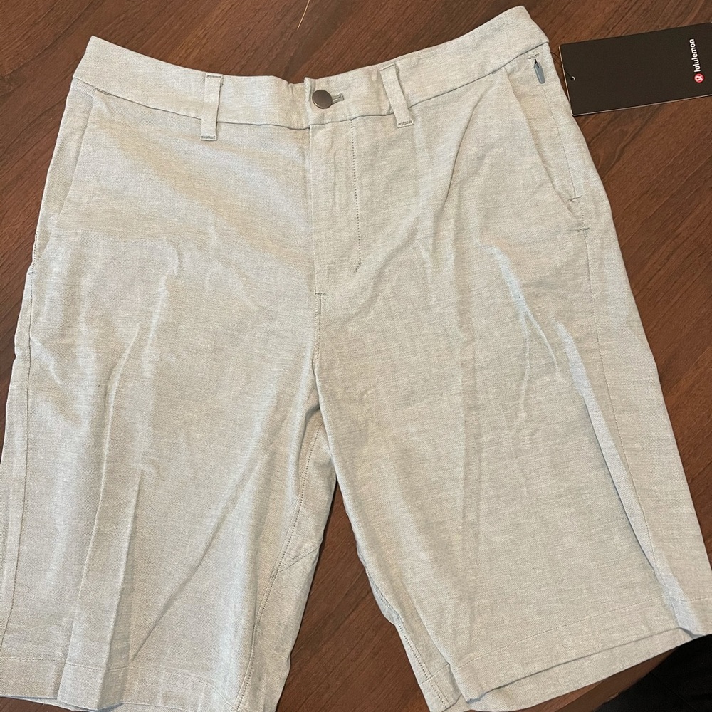 Lulu Lemon Men’s Commission Short 11’ Brand New!